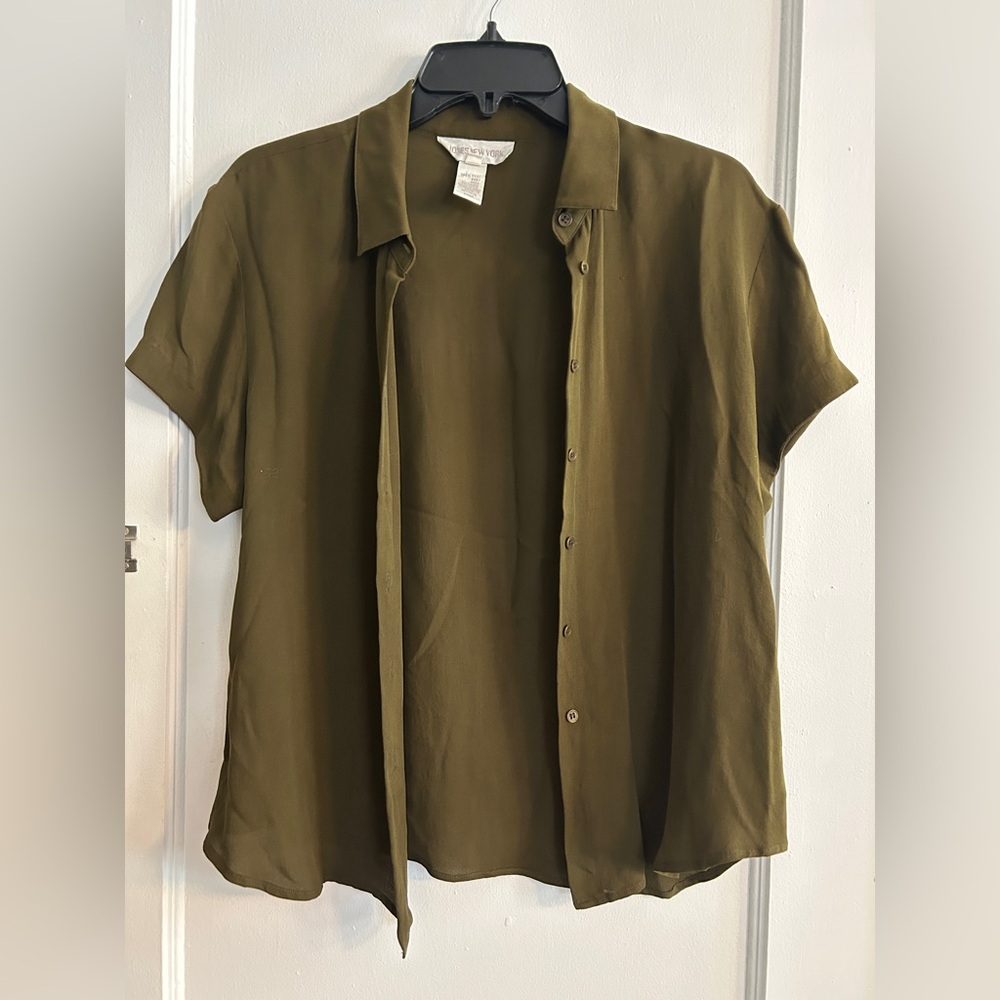 Jones New York Green Casual Button Down Shirt